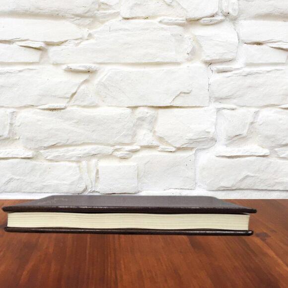 3/$25 Sackett - Louis L'Amour Collection Leatherette Book - Picture 5 of 7